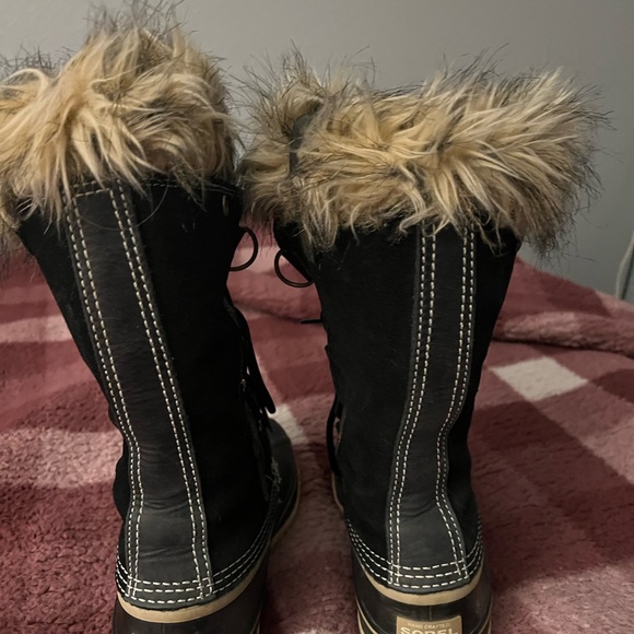 Sorel Joan of Arctic Boot - Picture 2 of 6